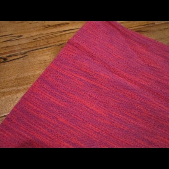 Luulemon Wunder Under crops Space Dye 6 nwot - Picture 5 of 7